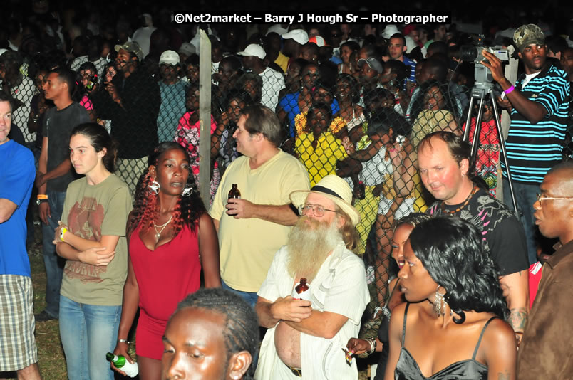 Minister of Tourism, Edmund Bartlett @ Jamaica Jazz and Blues Festival 2009 - Presented by Air Jamaica - Thursday, January 22, 2009 - Venue at the Aqueduct on Rose Hall Resort &amp; Country Club, Montego Bay, Jamaica - Thursday, January 22 - Saturday, January 24, 2009 - Photographs by Net2Market.com - Barry J. Hough Sr, Photographer/Photojournalist - Negril Travel Guide, Negril Jamaica WI - http://www.negriltravelguide.com - info@negriltravelguide.com...!